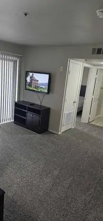 Package Receiving, Views, Postal Services