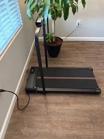 Walking pad treadmill with removable bar