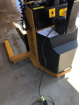 Big Joe Electric Lift $2500