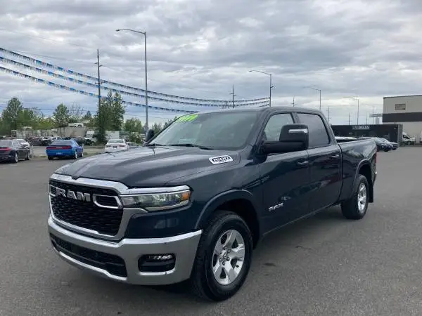 2025 Ram 1500 Big Horn Crew Cab 4WD