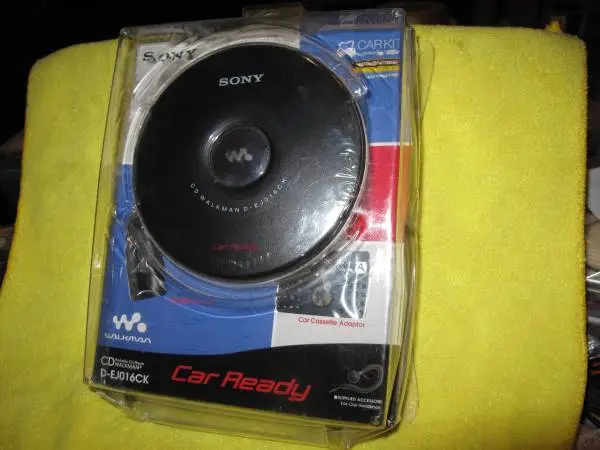 Sony CD Walkman D-EJ016CK NOS Factory Sealed Clamshell Case w/Acc