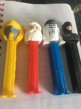 Pezz dispensers