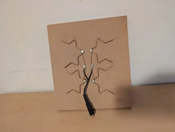 HD TV Antenna - Works Great - Science Fair Project Winner