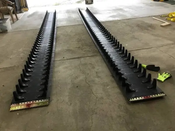 Argo Cleated 18” Rubber Tracks that fit New 950 with Reversible Rim