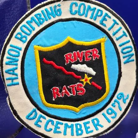 BUYING $$$ Vietnam War patches, medals & uniforms
