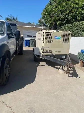 2014 Doosan P425/HP375Wcu towable air compressor
