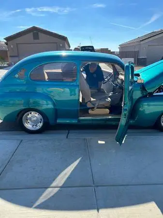 1946 ford sedan