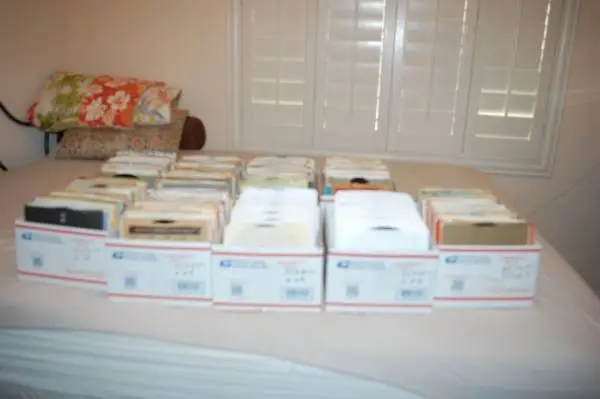 Trade R & R 45 Vinyls 50, 60,& 70s For Comic Books
