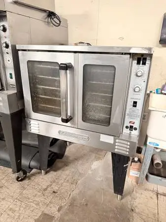 Southbend convection oven