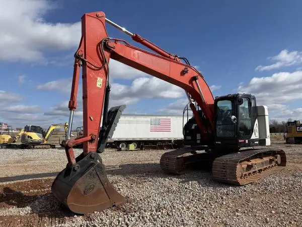 Link-Belt / Case 245 x4 Excavator