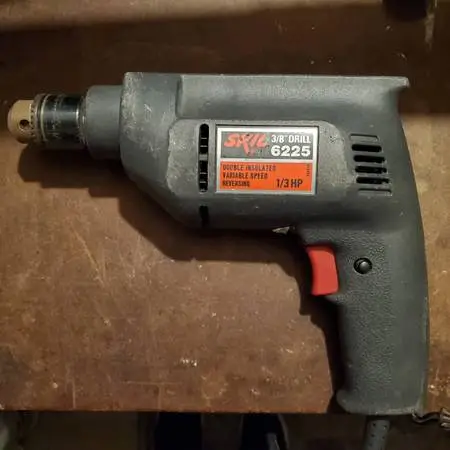 Skil 3/8 drill