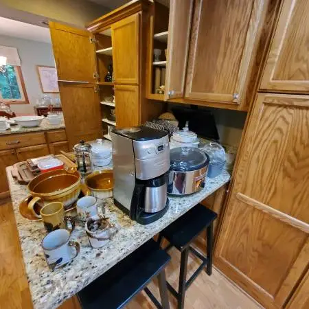 Pewaukee Estate Sale – Books, Vintage Collectibles, Tools & Mor