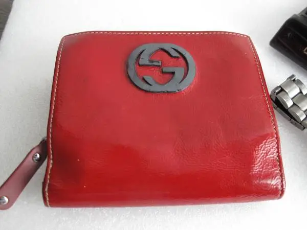 Gucci Bi-fold Red Patent Leather Wallet w/Zippered Coin Pouch - Italy