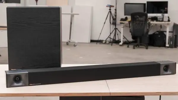 Klipsch Cinema 400 Soundbar & 600 10 Subwoofer Set - Like New