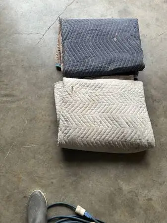 Packing blankets