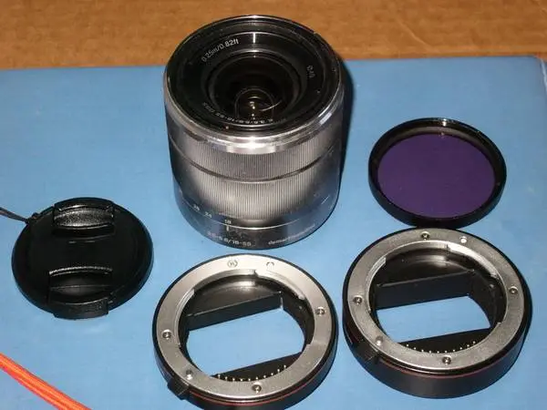 Sony 18-55mm f/3.5-5.6 E-Mount Lens (Silver) Optical Steady Shot - Jpn