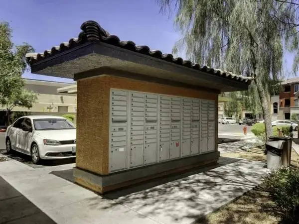 Carpet, Balcony, 2/bd 2/ba