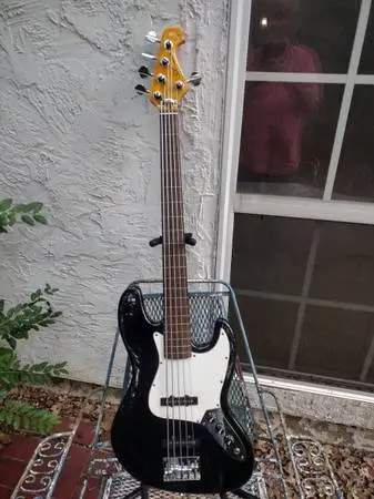 SX Custom Handmade Vintage Series 5 String Fretless Bass