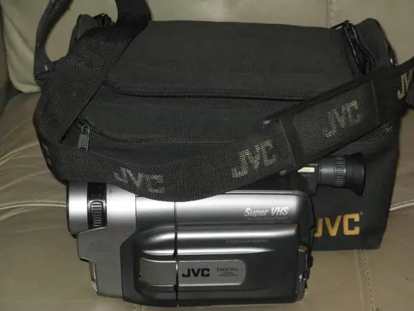 JVC S VHS-C VHS Camcorder SVHS Movie Camera video Svhs-C