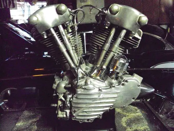 Older Harley Panhead / Shovelhead Parts Wanted