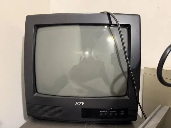 VINTAGE KTV TV-13