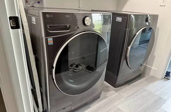 LG Washer & Dryer