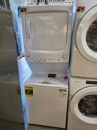 New ! Ge 27 white stackable washer and gas dryer
