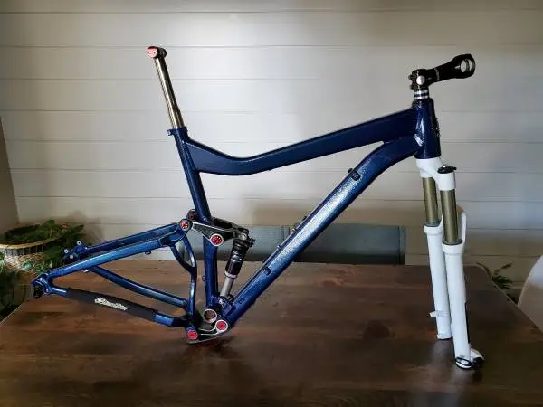 2010 Niner RIP 9 frame with Rockshox Reba ti fork