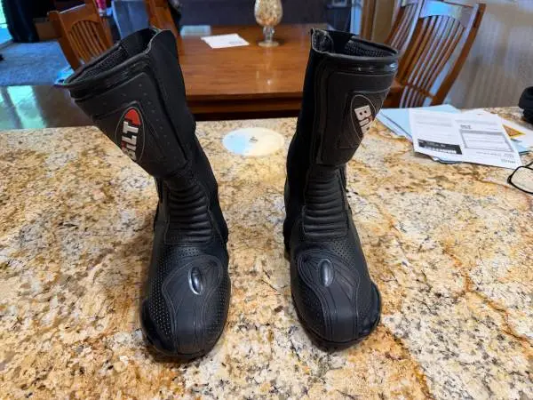 BILT MOTORCYCLE HIGH RACING BOOTS SIZE 10 (PS 022/42)