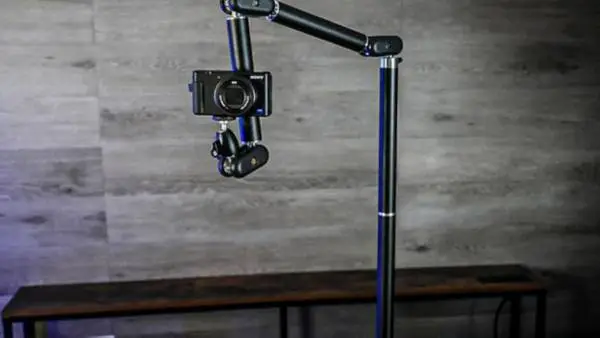 Heavy Duty Articulated Table or Desk Mount Stand