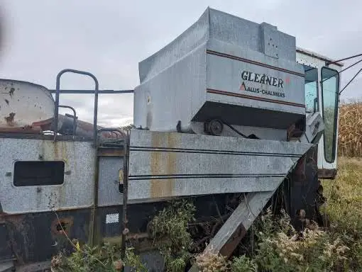 Gleaner K combine parts