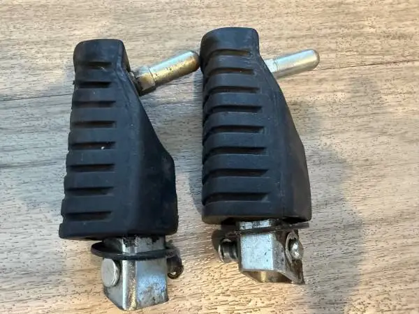Motorcycle pegs