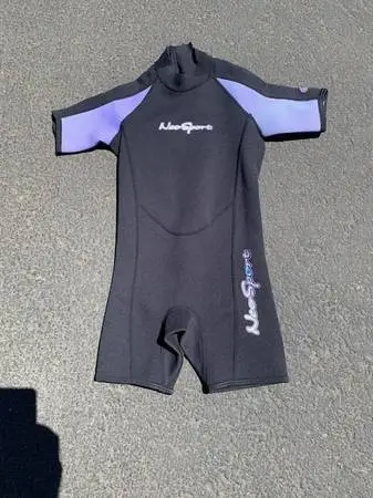 NEO SPORT VIOLET SHORTY WETSUIT CHILD SIZE 8