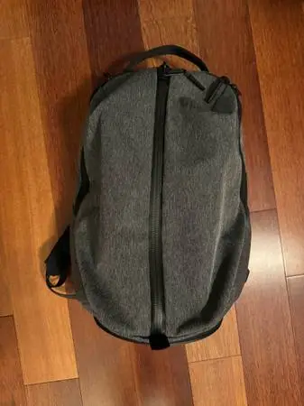 AER Fit Pack 2 Gray Backpack (LIKE NEW)