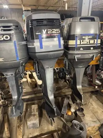 1999 Yamaha 225 Saltwater Series II OX66 2-Stroke 30 Outboard Boat V6