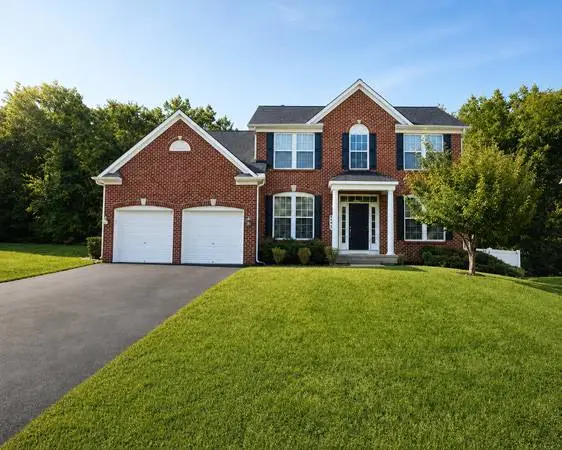 Must Sell — Below-Market 5BR/4BA Home — Manning Overlook
