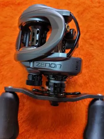 New Abu Garcia Zenon bait casting reel SOLD