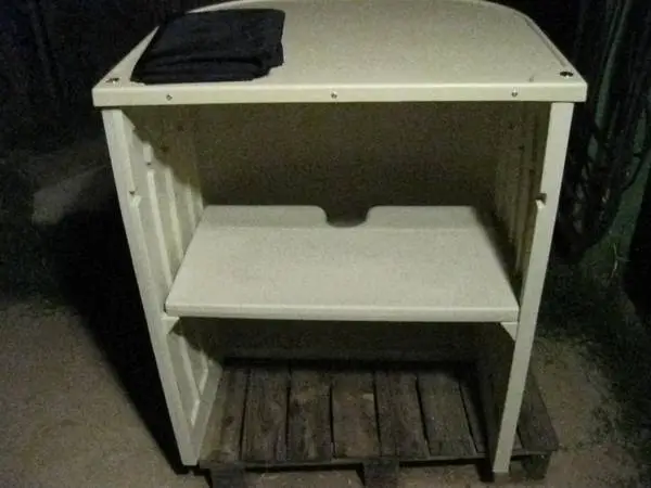 TICKET KIOSK