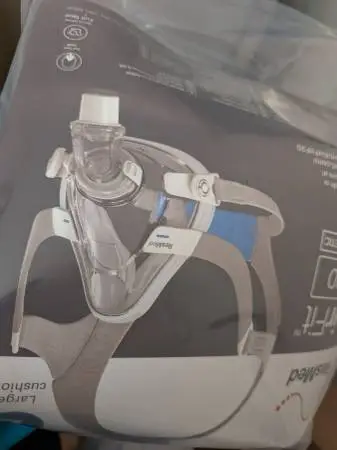 CPAP SUPPLIES*RESMED*ABOUT $500 VALUE*$100** FULL MASK W/HEADGEAR*HOSE