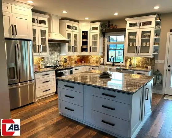 American Shaker Kitchen Cabinets