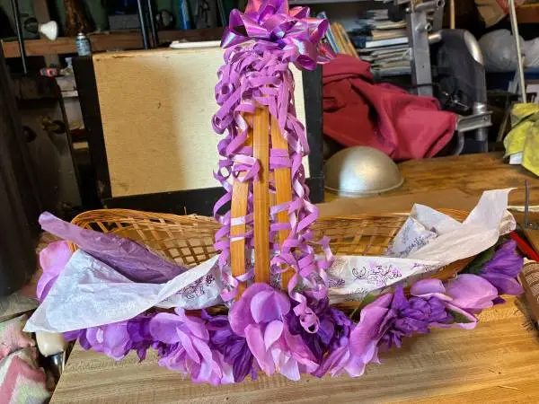 GIFT BOW BASKET