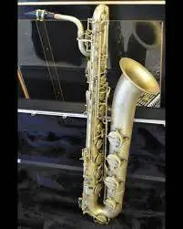need money ---i like to buy SAXOPHONES / OLD BAND INSTRUMENTS
