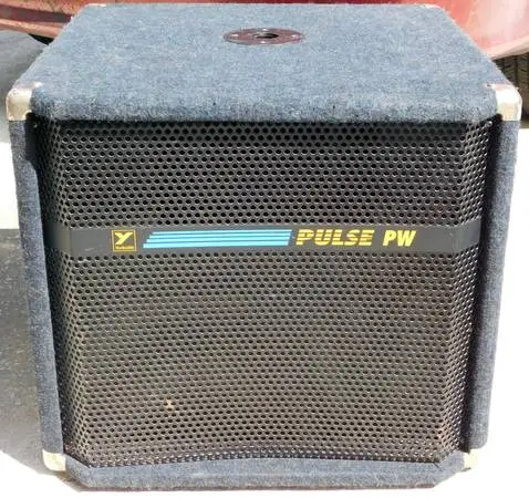 Yorkville Pulse PW powered subwoofer