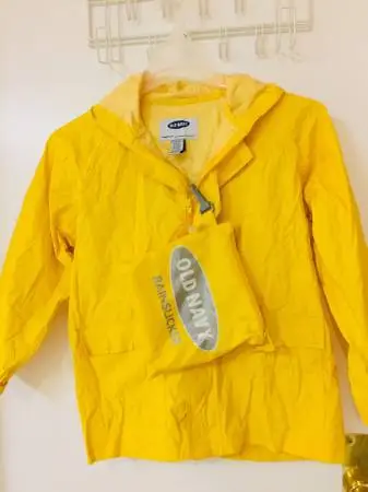 Yellow Rain Jacket Streetwear