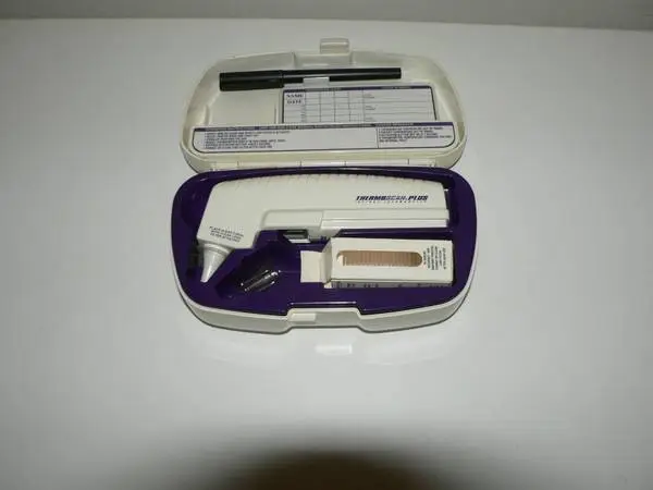 Braun Thermoscan Plus Instant Thermometer HM-2 Plus With Case
