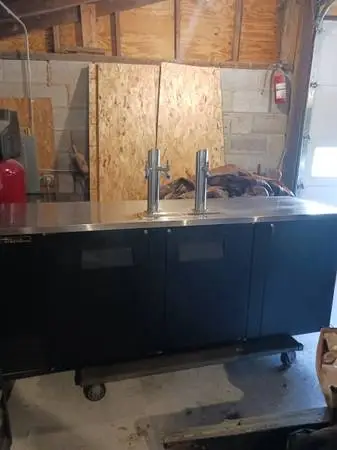 Beer cooler with Tapper