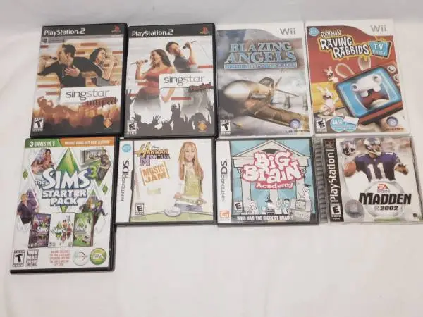 LOT OF 8 VIDEO GAMES FOR $10 ~ PLAY STATION 2 ~ Wii ~ NINTENDO DS