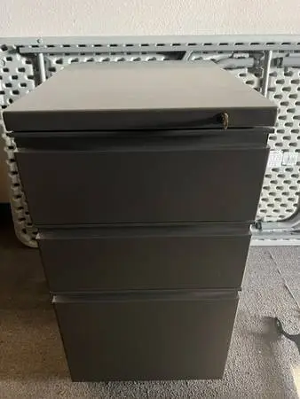 3 Drawer File Cabinet. Letter size. On Wheels . Locking