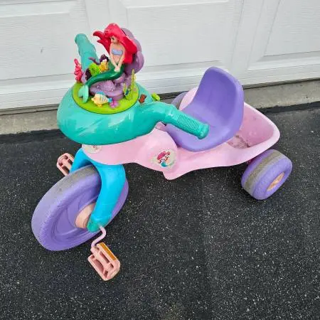 Disney Mermaid Ariel Racing Tricycle Plastic Trike 2+ years old