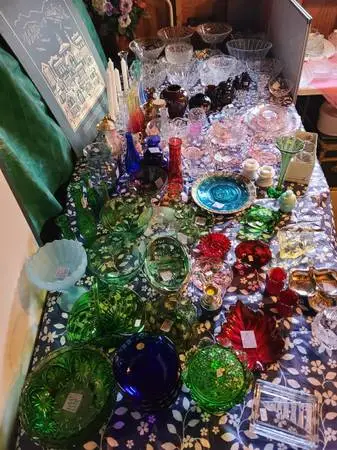 Yard Sale and Garage Sale